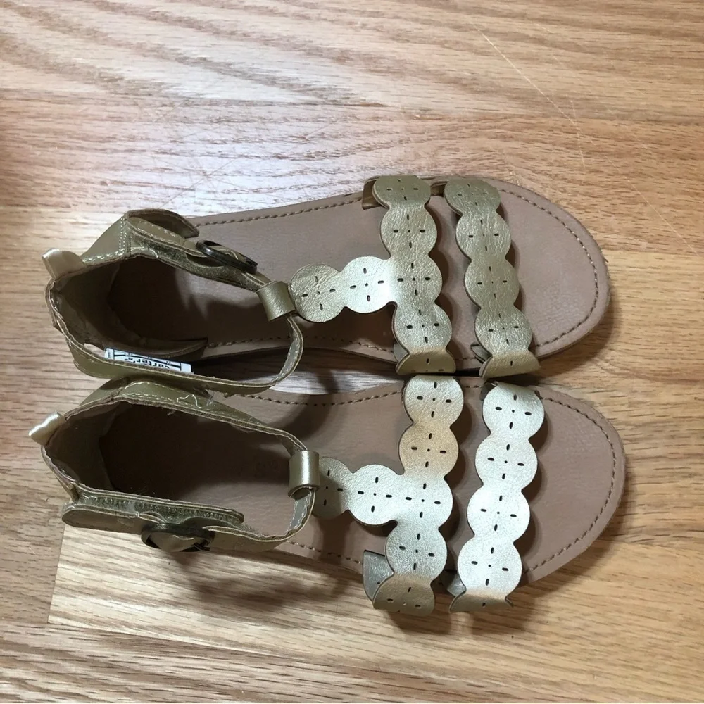 Carter’s Gold Gladiator Sandals Sz 13 Kids Girls Open Toe Shoe